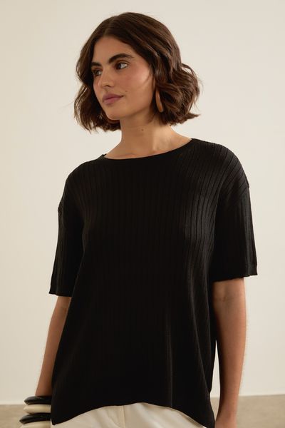 BLUSA-TRICOT