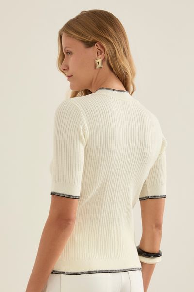 BLUSA-TRICOT