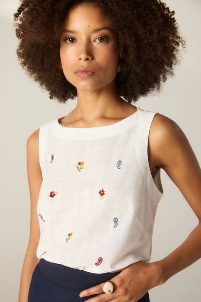 BLUSA-BORDADA