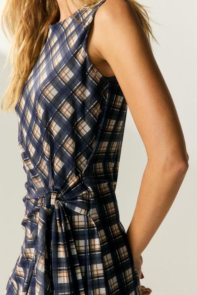 VESTIDO-TULE