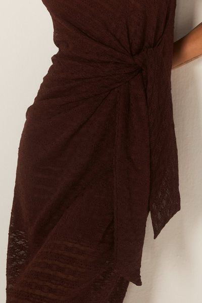 VESTIDO-RENDA